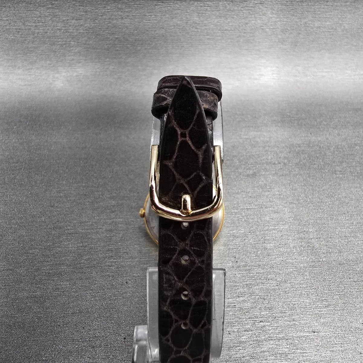 Seiko Watch Women 26mm Silver Dial Gold Tone Round 1N00-0D59 New Battery7