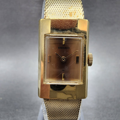 Seiko Tank Watch Women 16mm Gold Dial Gold Tone 113849 Rectangle Manual Wind0