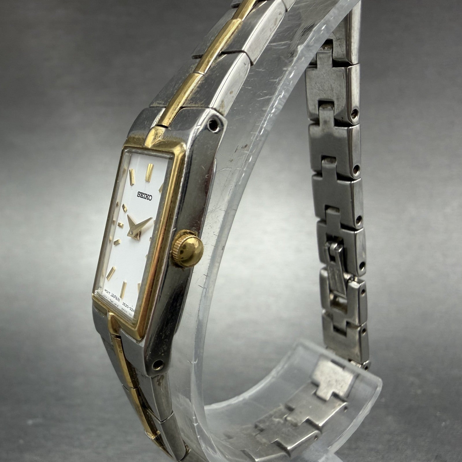 Seiko Tank Watch Women 13mm White Dial two Tone Rectangle 2e20-7479 New Batt OP92