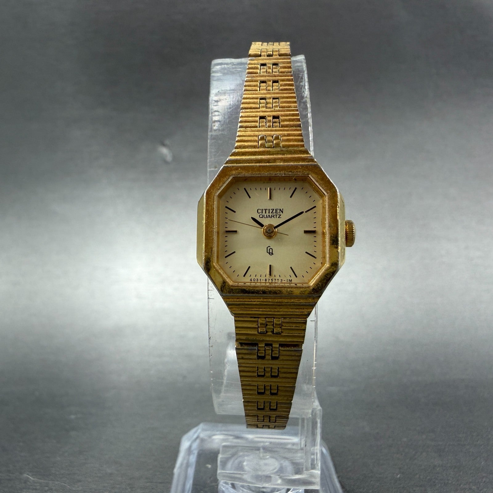 Citizen CQ Watch Women 19mm Champagne Dial Gold Tone 4031-892721 New Battery5