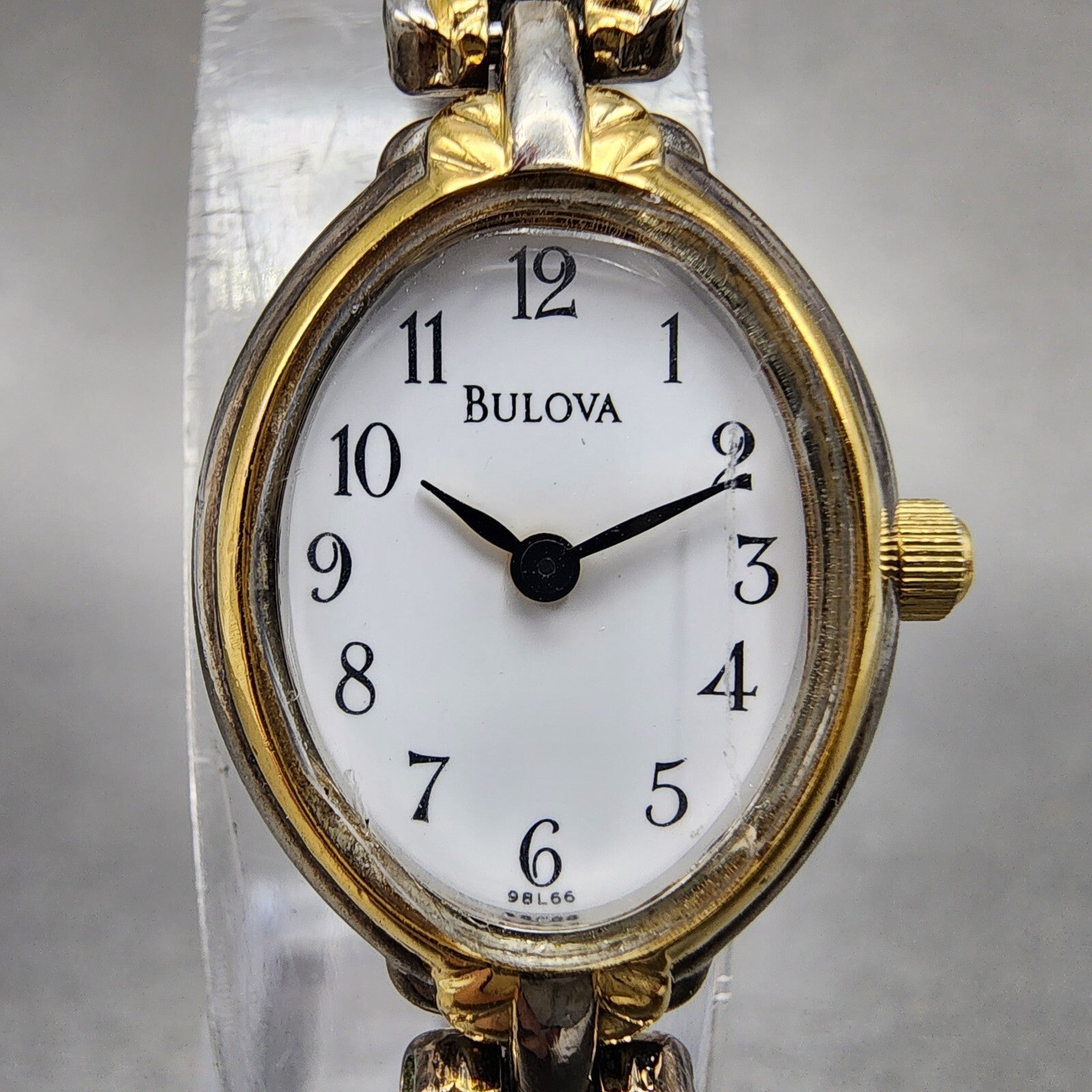 Bulova Watch Women 16mm White Dial Two Tone Oval 98L66 New Battery Vintage1