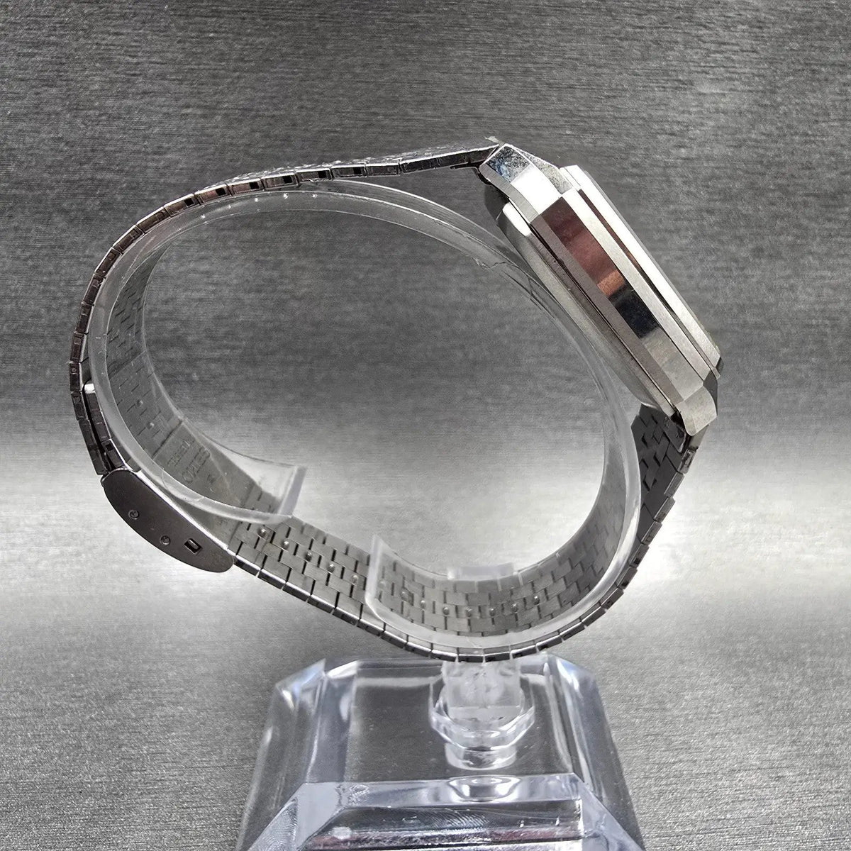 Seiko Watch Men 33mm Silver Dial Silver Tone Date Rectangle 0842-5010 New Batt8