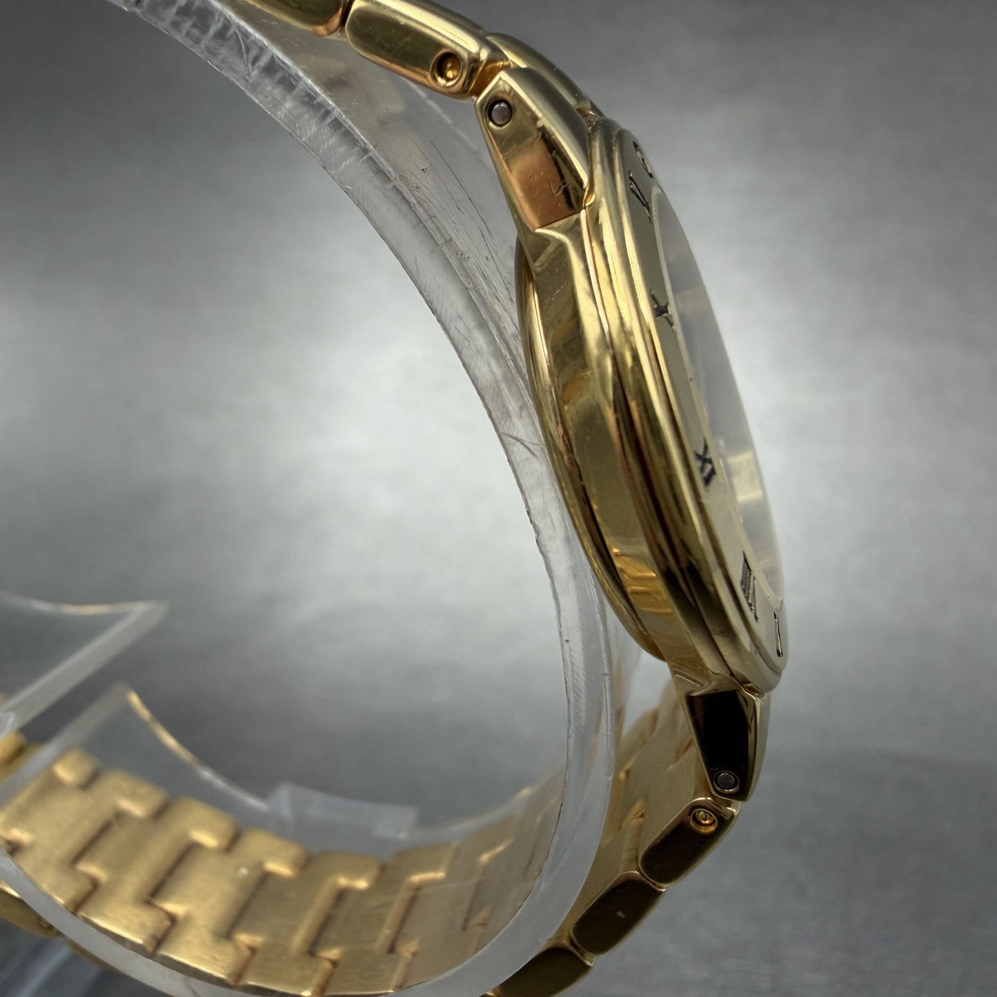Gucci 3300L Watch Women 26mm Black Dial Gold Plated Round New Battery Vintage3