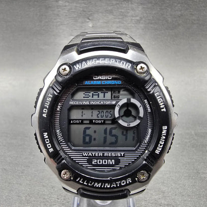 Casio Waveceptor WV-200A Watch Men 48mm Digital Black Silver Alarm Chrono NewBat0