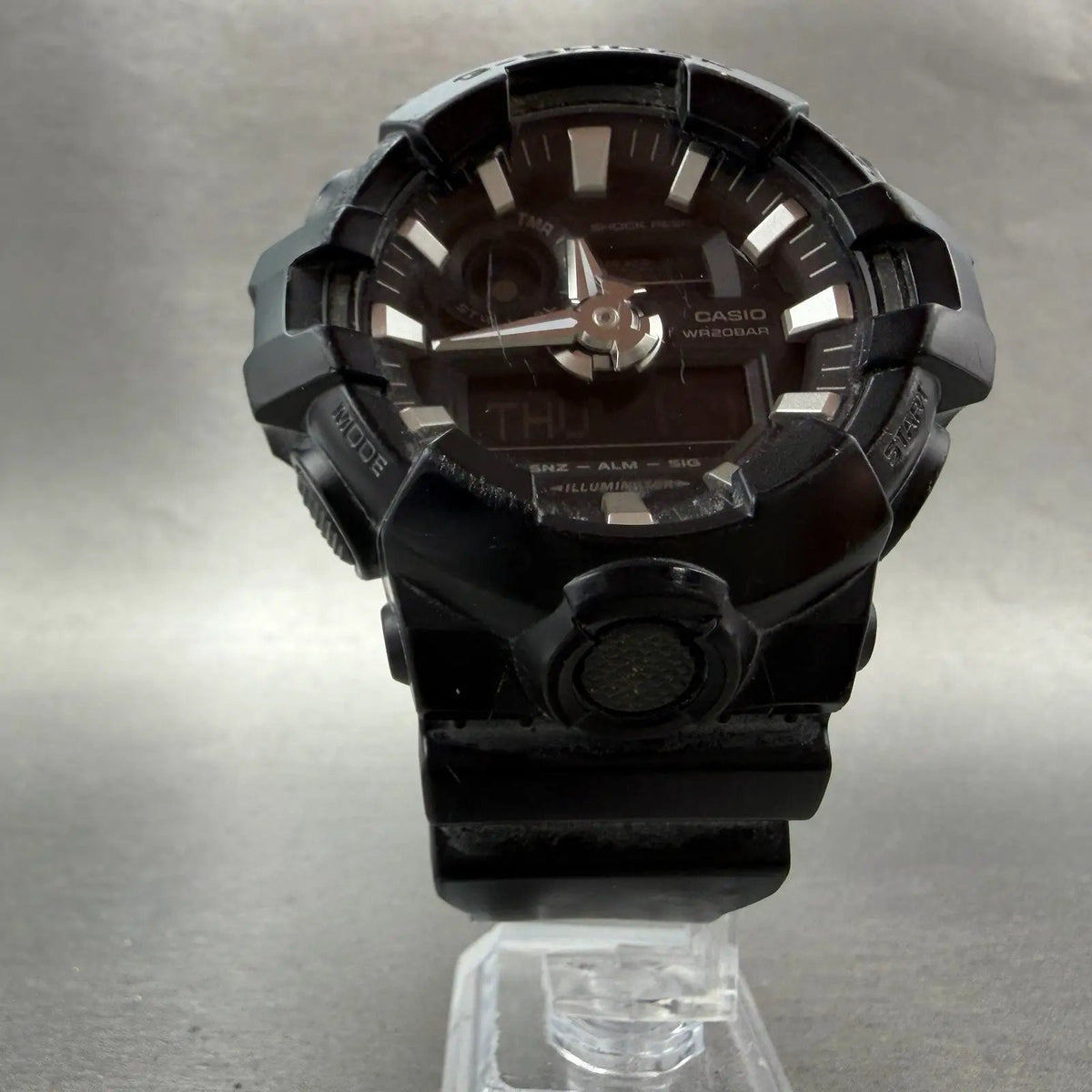 Casio G-Shock GA-700 Watch Men 53mm Analog Digital Black Alarm Chrono New Batt L5
