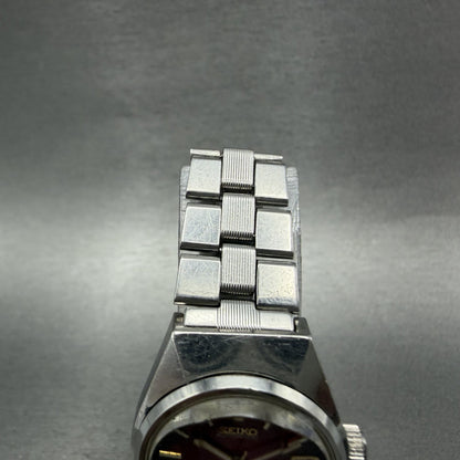 Seiko Automatic Watch Women 24mm Red Dial Silver Tone Date 2205-0679 Runs ABC4