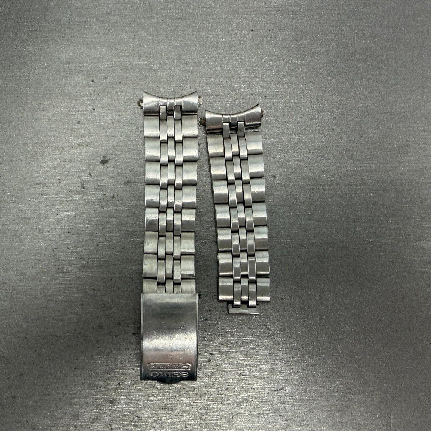Seiko 5 Actus Bracelet 18mm Silver Tone Stainless Steel XAA047 Vintage0