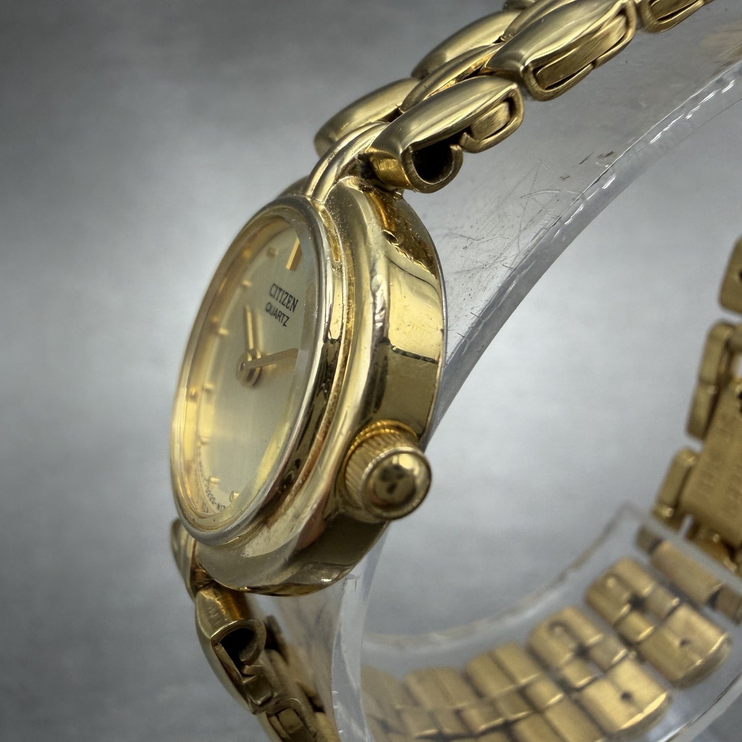 Citizen CQ Watch Women 20mm Champagne Dial Gold Tone Round 3220-S38192 New Batt2