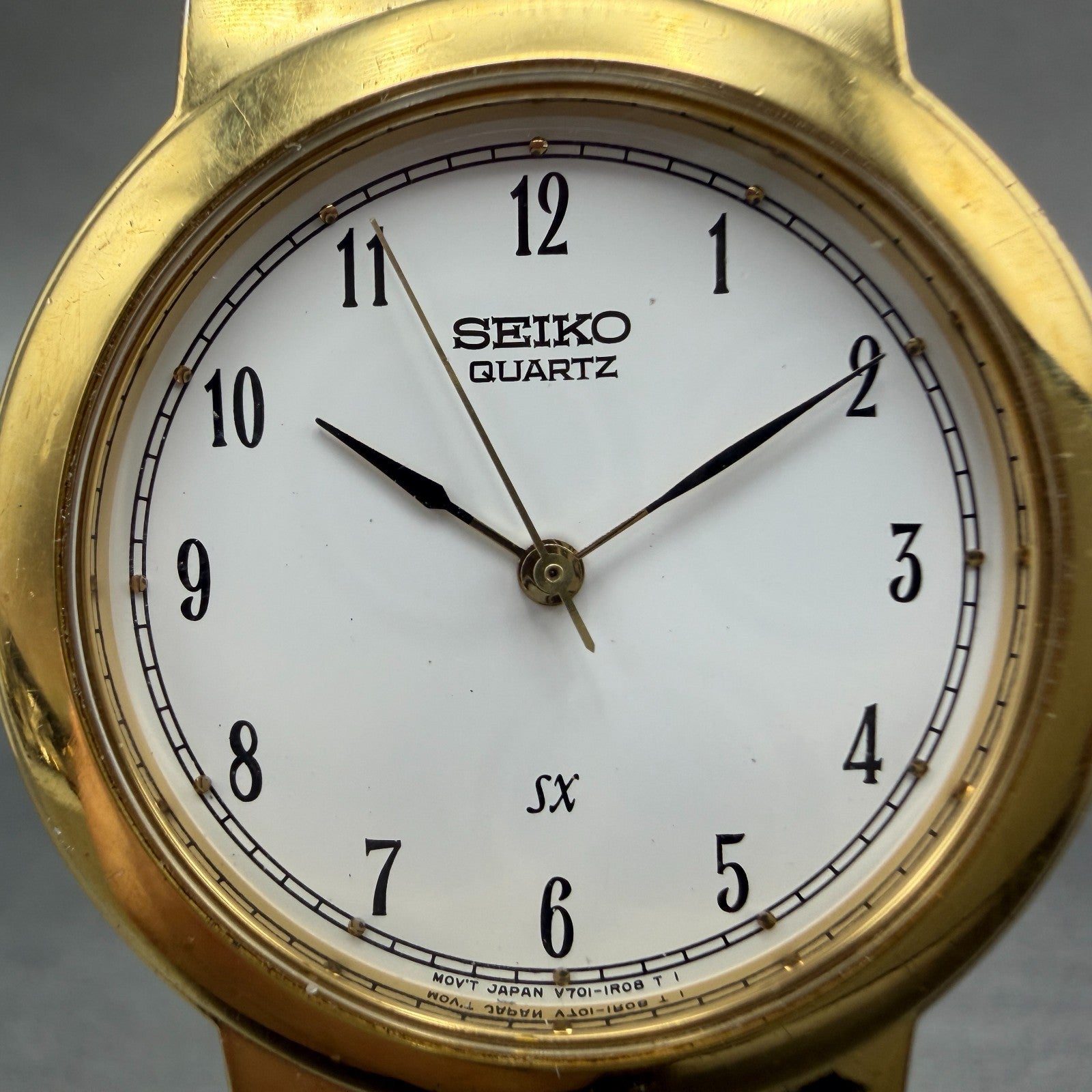 Seiko SX Watch Men 34mm White Dial Gold Tone Round V701-1K00 New Battery1