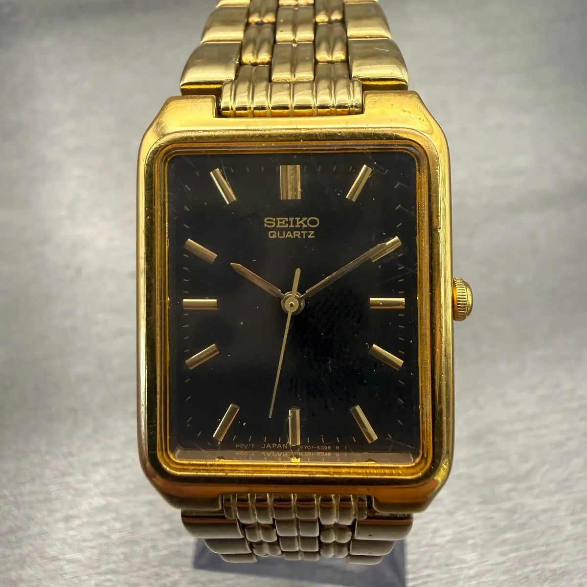 48306055