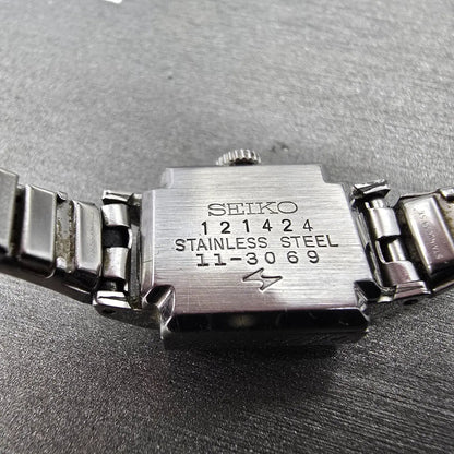 Seiko Watch Women 15mm Silver Dial Silver Tone Rectangle 11-3069 Vintage Works9