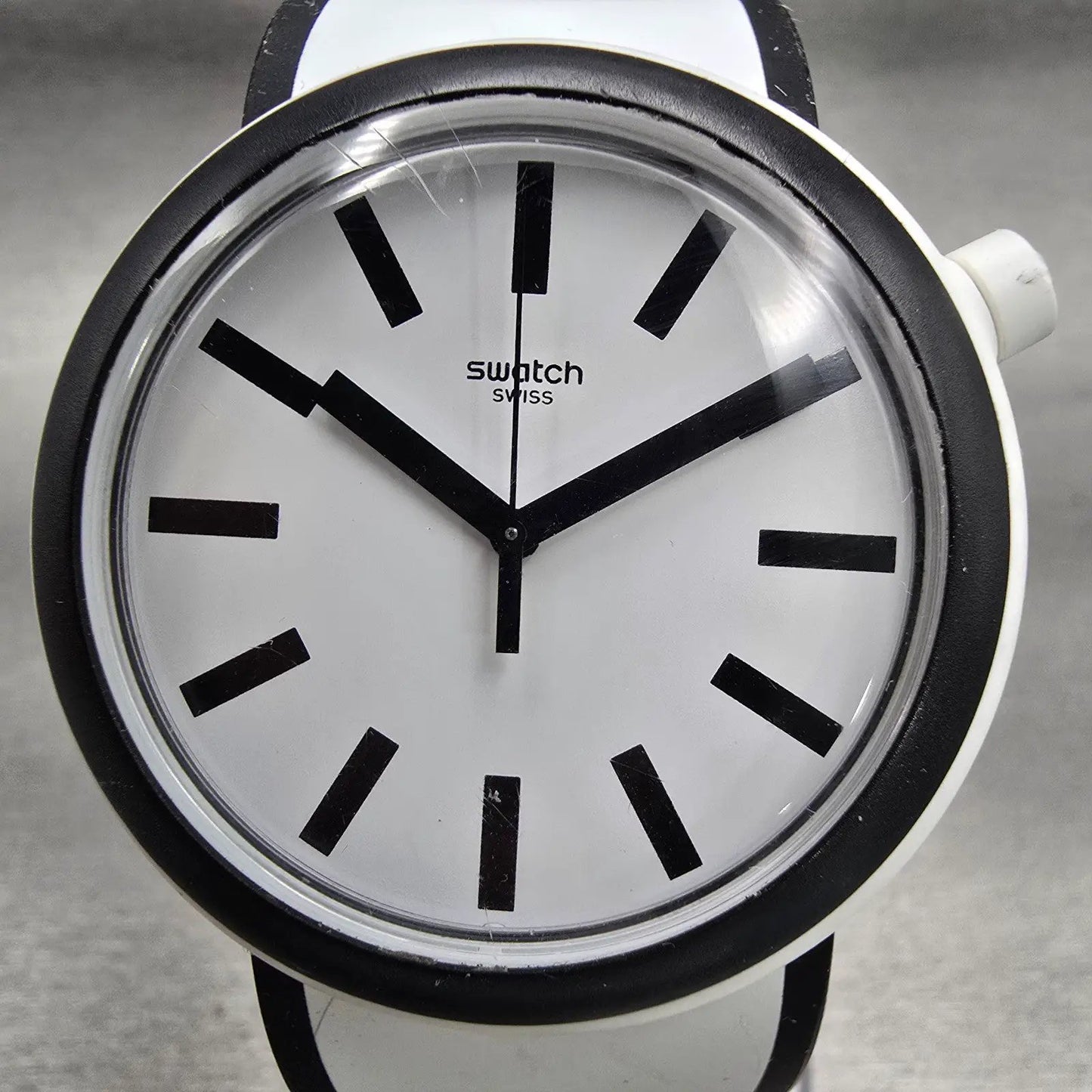 Swatch POPMOVING Watch Men 45mm White Dial Two Tone Round PWN100 New Battery1