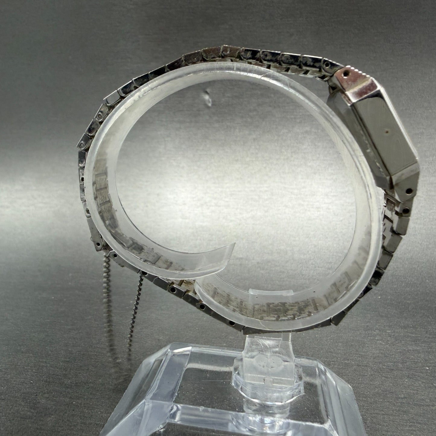 Citizen CQ Watch Women 17mm White Dial Silver Tone Rectangle 4-751922 New Batt8