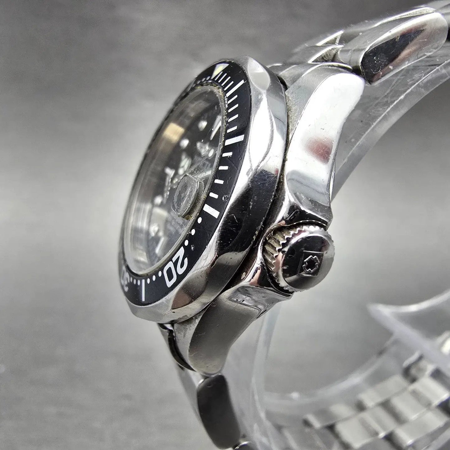 Invicta Dive Watch Women 24mm Black Dial Steel Date 8939A Round New Battery UNKJ3