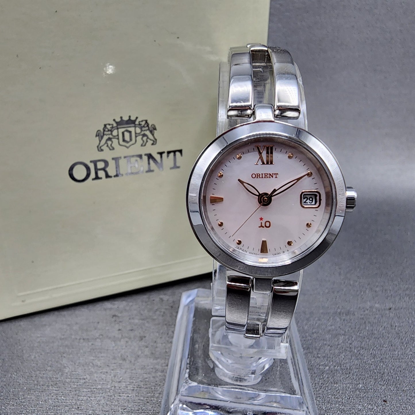 Orient IO Solar Watch Women 24mm MOP Dial Silver Tone Date Round KN70UAA0 Runs0