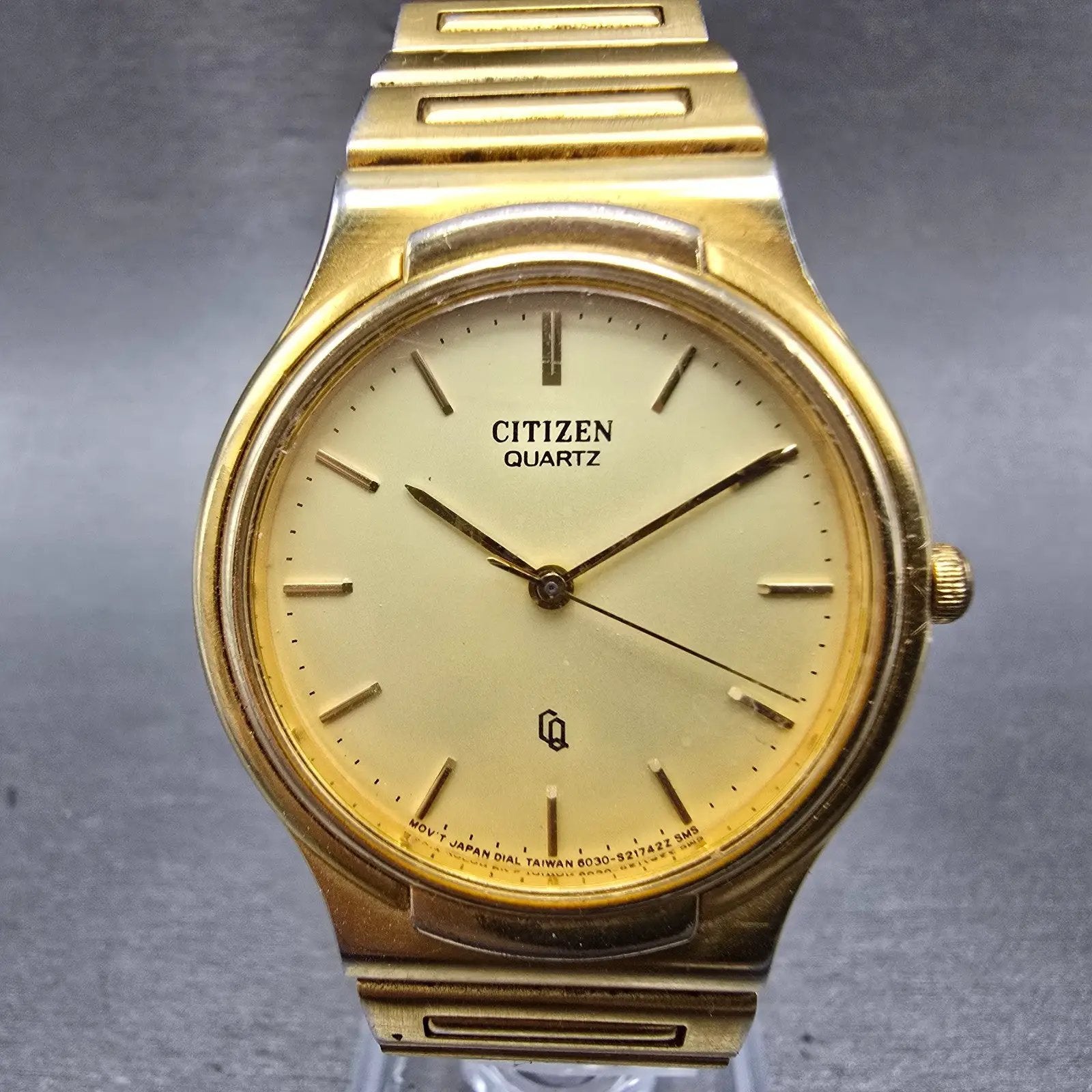 Citizen CQ Watch Men 32mm Champagne Dial Gold Tone Round 6030-S60163 PARTS0