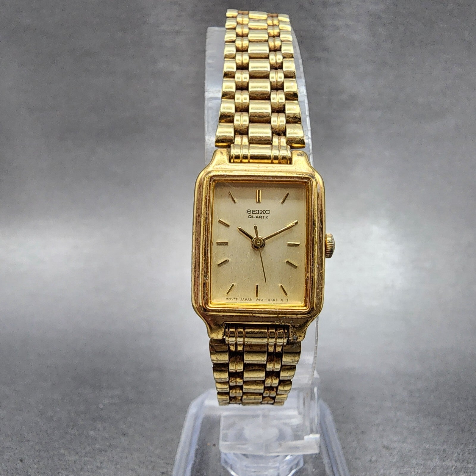 Seiko Tank Watch Women 17mm Gold Dial Gold Tone Rectangle V4015129 New Battery5