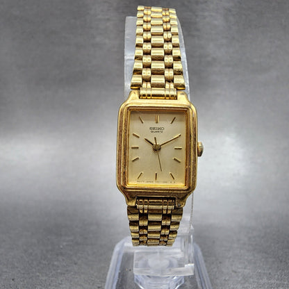 Seiko Tank Watch Women 17mm Gold Dial Gold Tone Rectangle V4015129 New Battery5