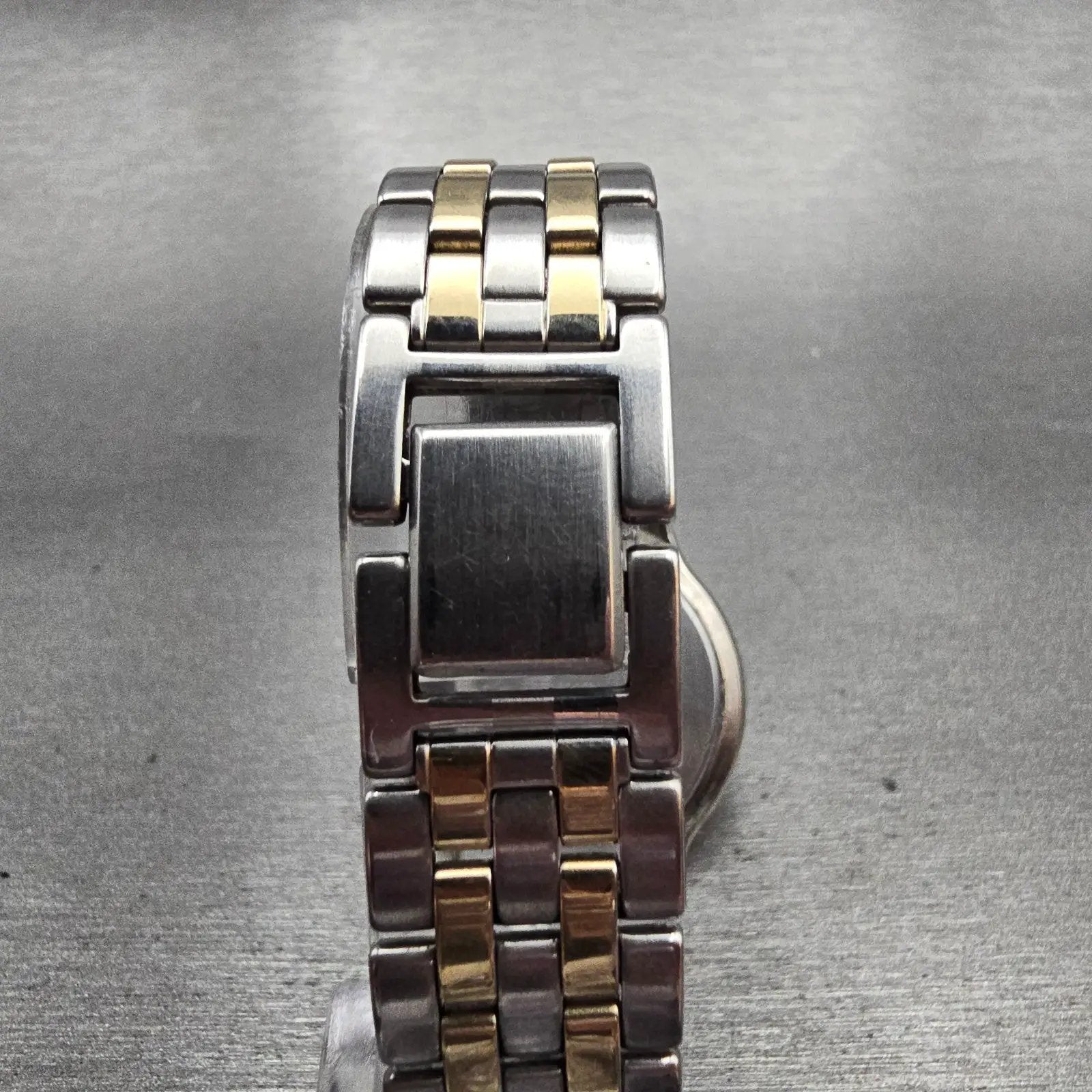 Seiko Avenue Watch Men 32mm Silver Dial Two Tone Round 7N01-626A New Battery VTG7