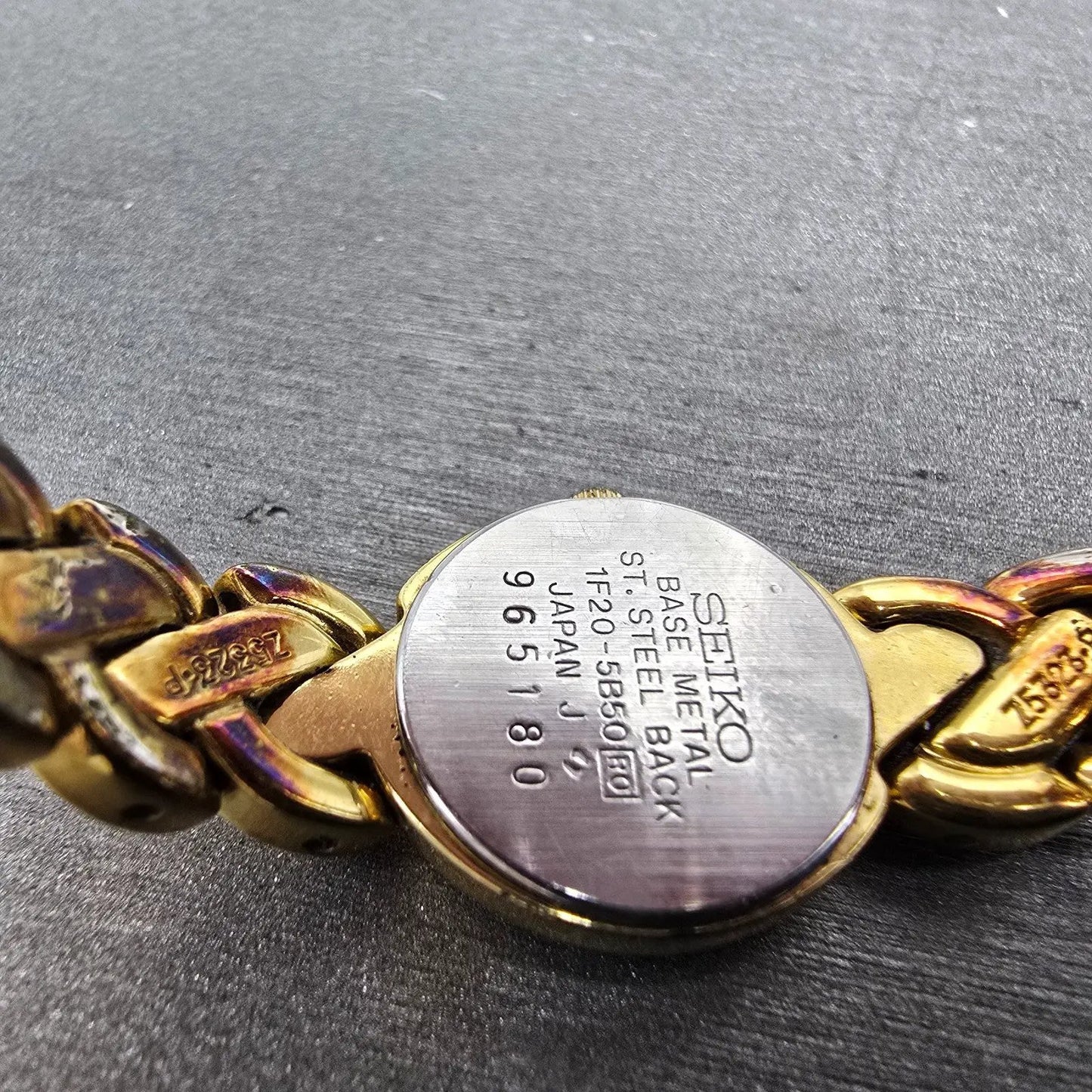 Seiko Watch Women 17mm Black Dial Gold Tone Oval 1F20-5B50 New Battery Vintage10