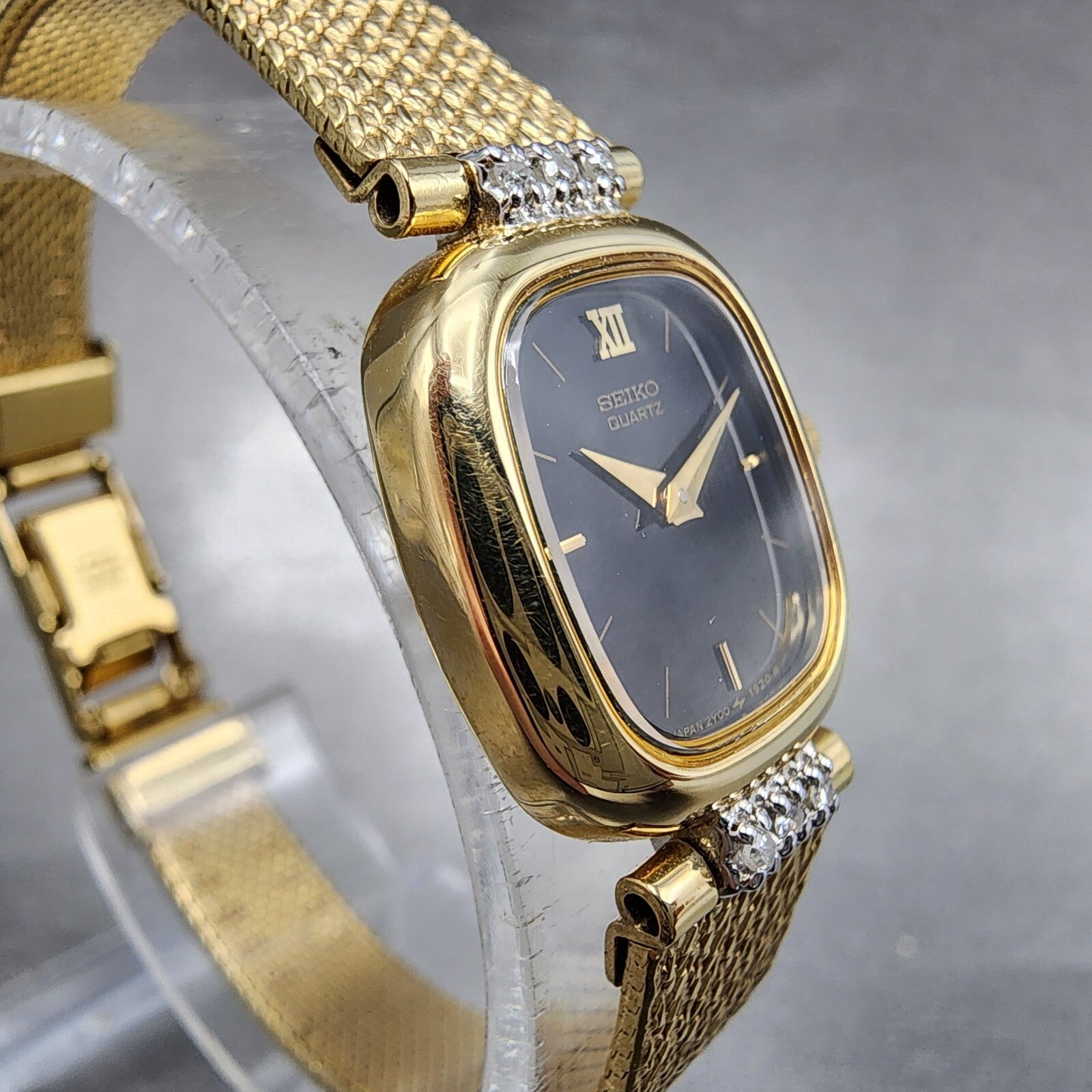 Seiko Watch Women 18mm Black Dial Gold Tone Diamond Accent Rectangle New Battery3