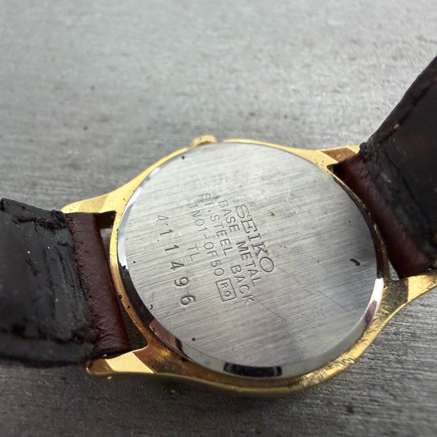 Seiko Watch Women 23mm White Dial Gold Tone Round 1N01-0F50 New Battery Vintage9
