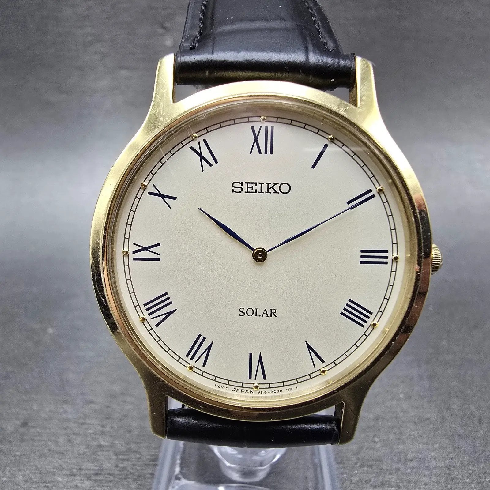 Seiko Solar Watch Men 38mm Cream Dial Gold Tone V115-0BE0 Runs Roman Numerals0