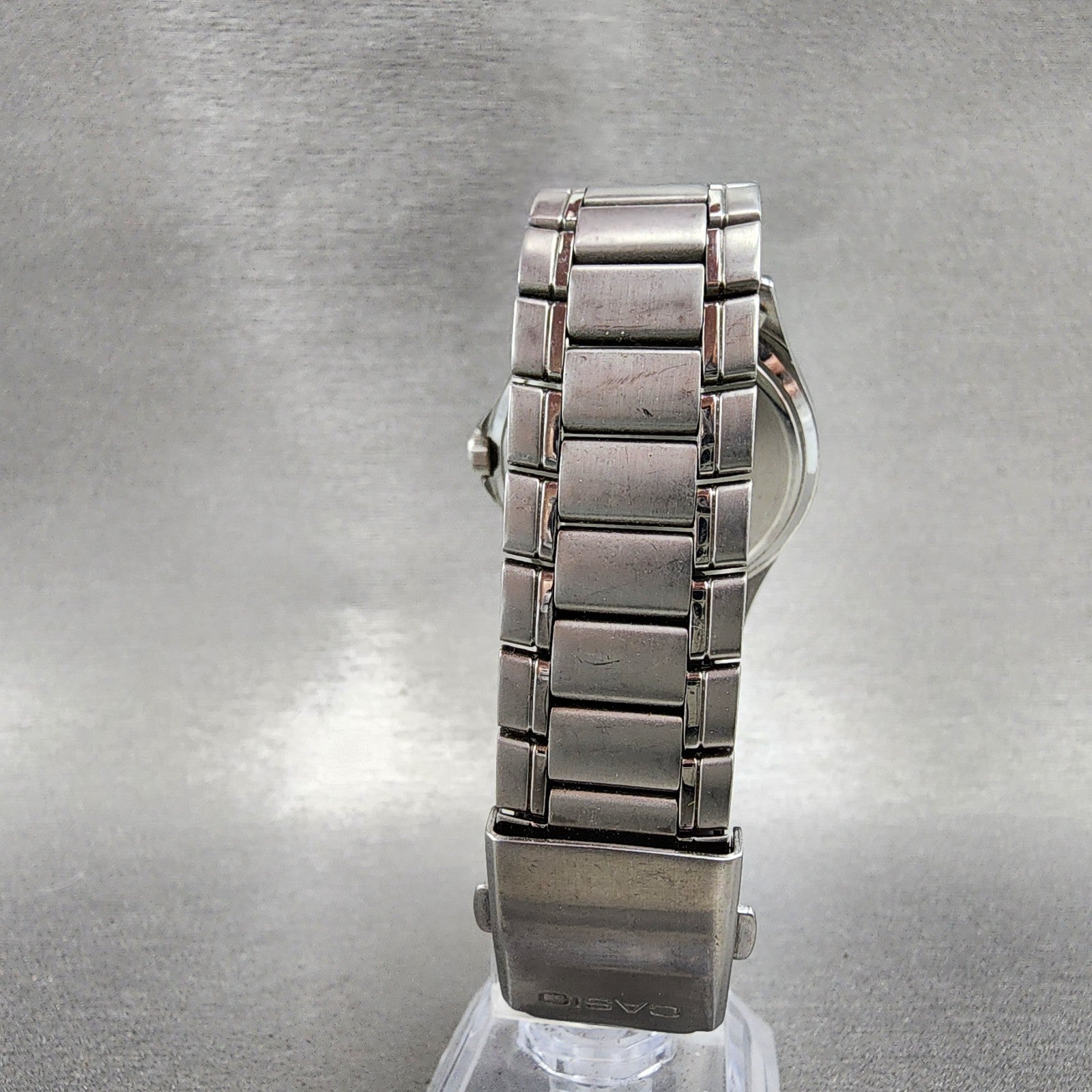Casio Watch Men 37mm Silver Dial Silver Tone Daydate MTP1239DJ New Battery7