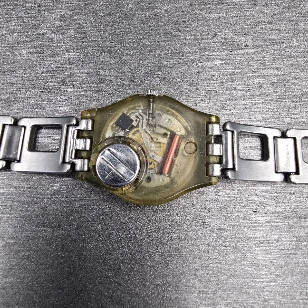 Swatch Silver Cobbles Watch Women 25mm Silver Dial Clear Case LM119 New Battery10