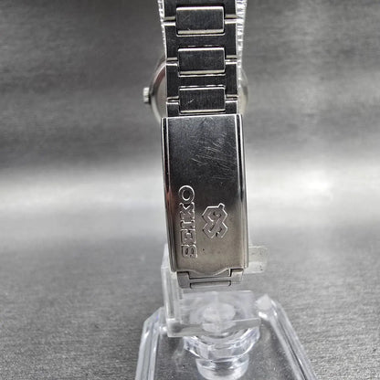 Seiko SQ Watch Women 23mm Silver Dial Silver Tone Daydate 3523-0039 New Battery)7