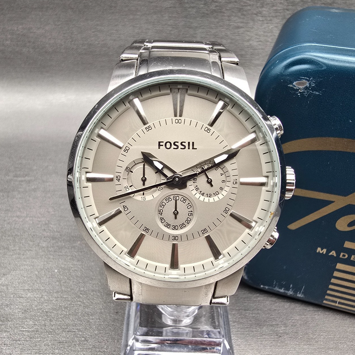 Fossil Chronograph Watch Men 48mm Silver Dial Silver Tone Round FS4359 New Batt0