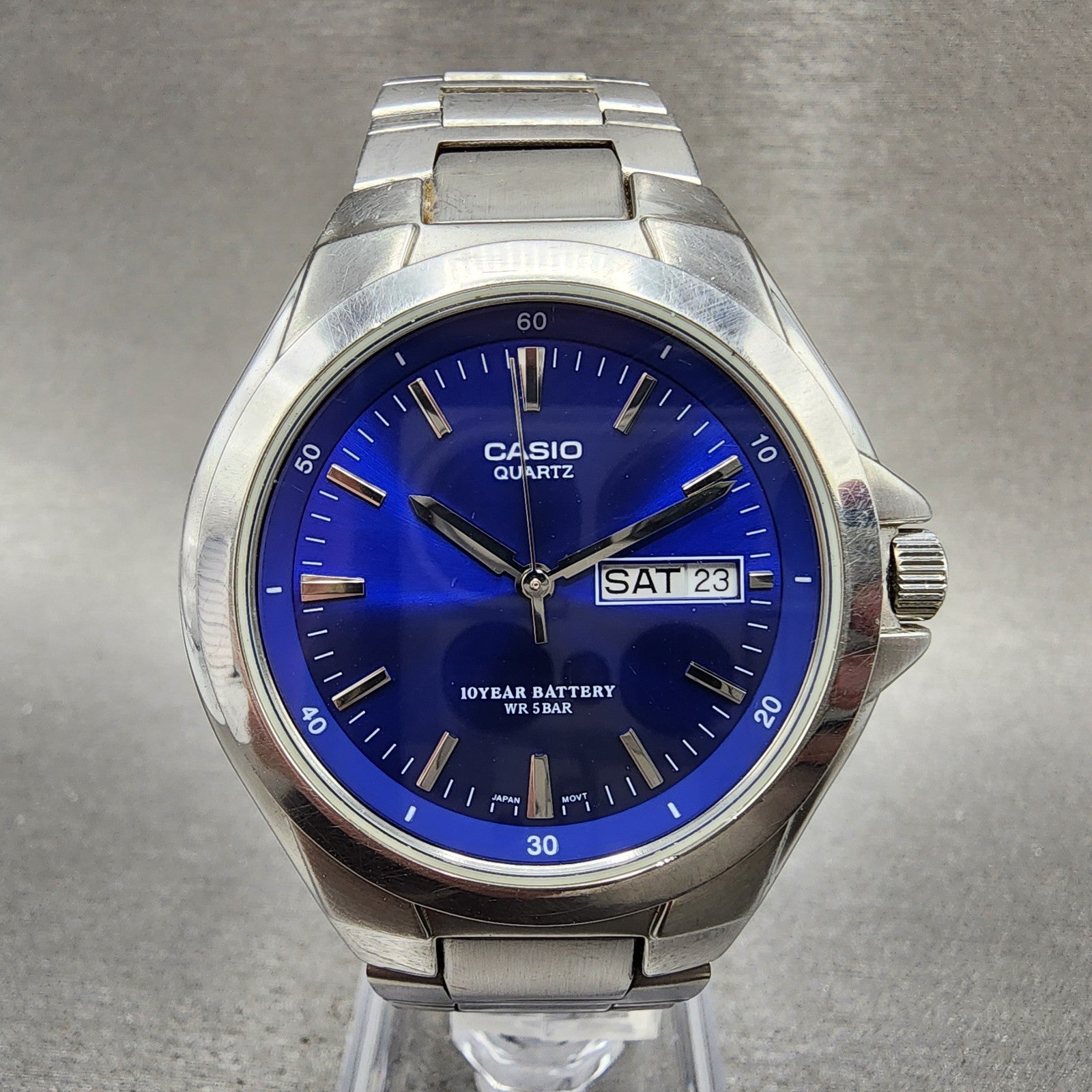 Casio Watch Men 38mm Blue Dial Silver Tone Daydate MTP1228D New Battery0