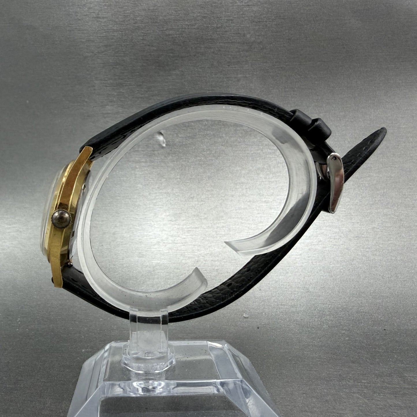 Oris Watch Women 30mm White Dial Gold Tone Round Manual Wind Runs Vintage6