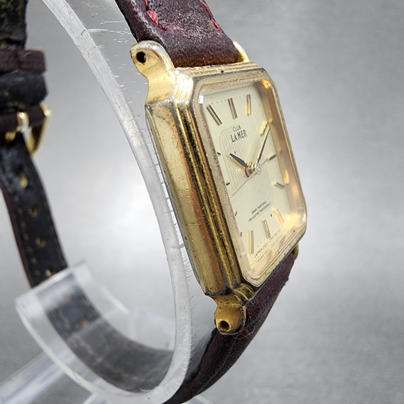 Citizen Club Lamer Tank Watch Women 20mm Champagne Dial Gold Tone New Battery3