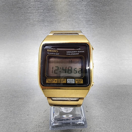 Seiko Digital Watch Men 33mm LCD Gold Tone Rectangle Memory Bank READ New Batt