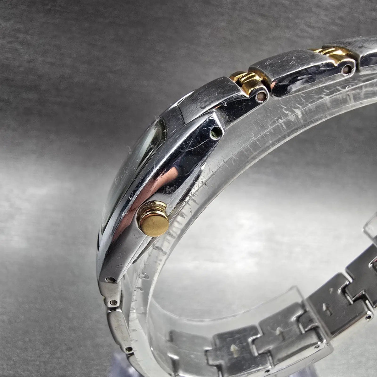Pulsar Watch Women 18mm MOP Dial Two Tone Rectangle VC10-X016 New Battery JP2
