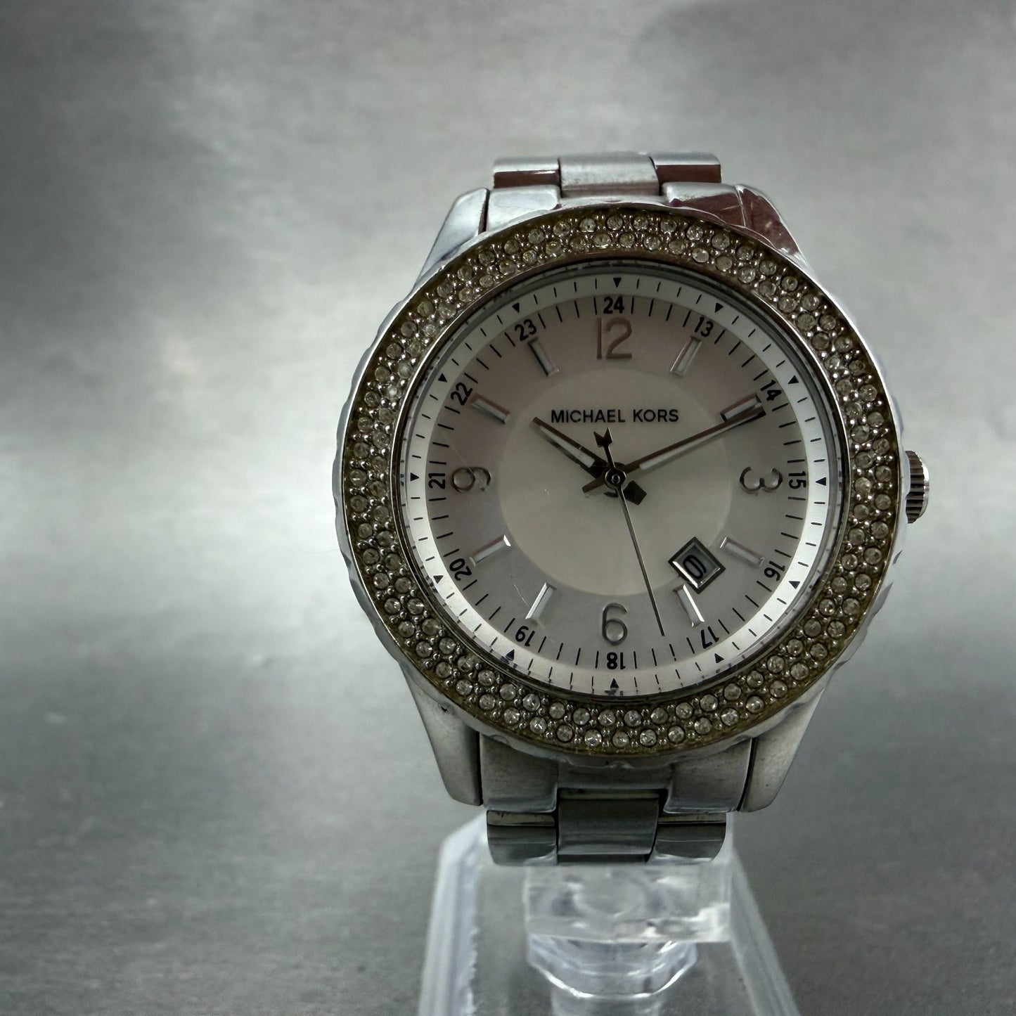 Michael Kors Madison Watch Women 33mm MOP Dial Silver Tone Date MK-5401 New Batt5