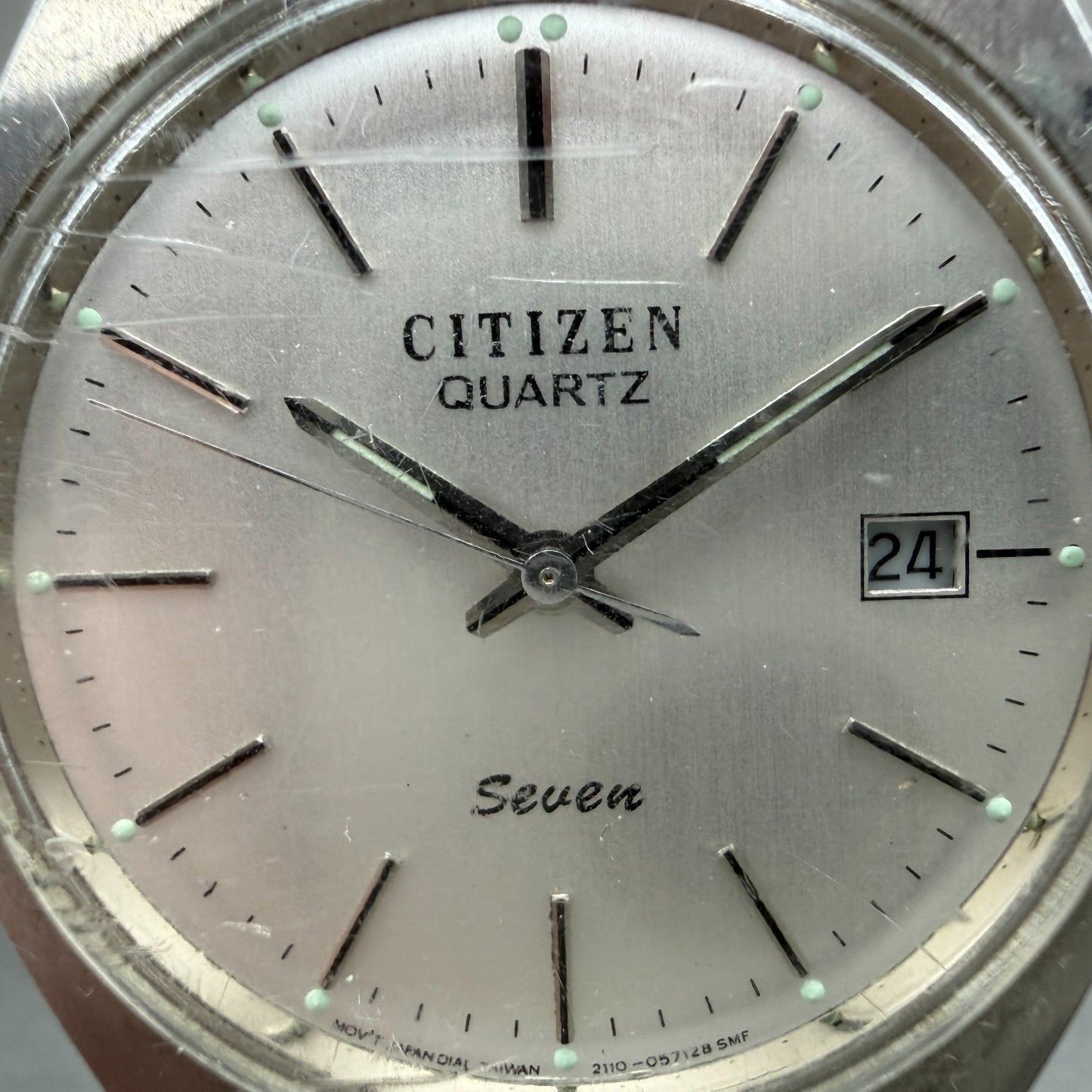 Citizen Seven Watch Men 35mm Silver Dial Silver Tone date 2110-942191 NewBattery1
