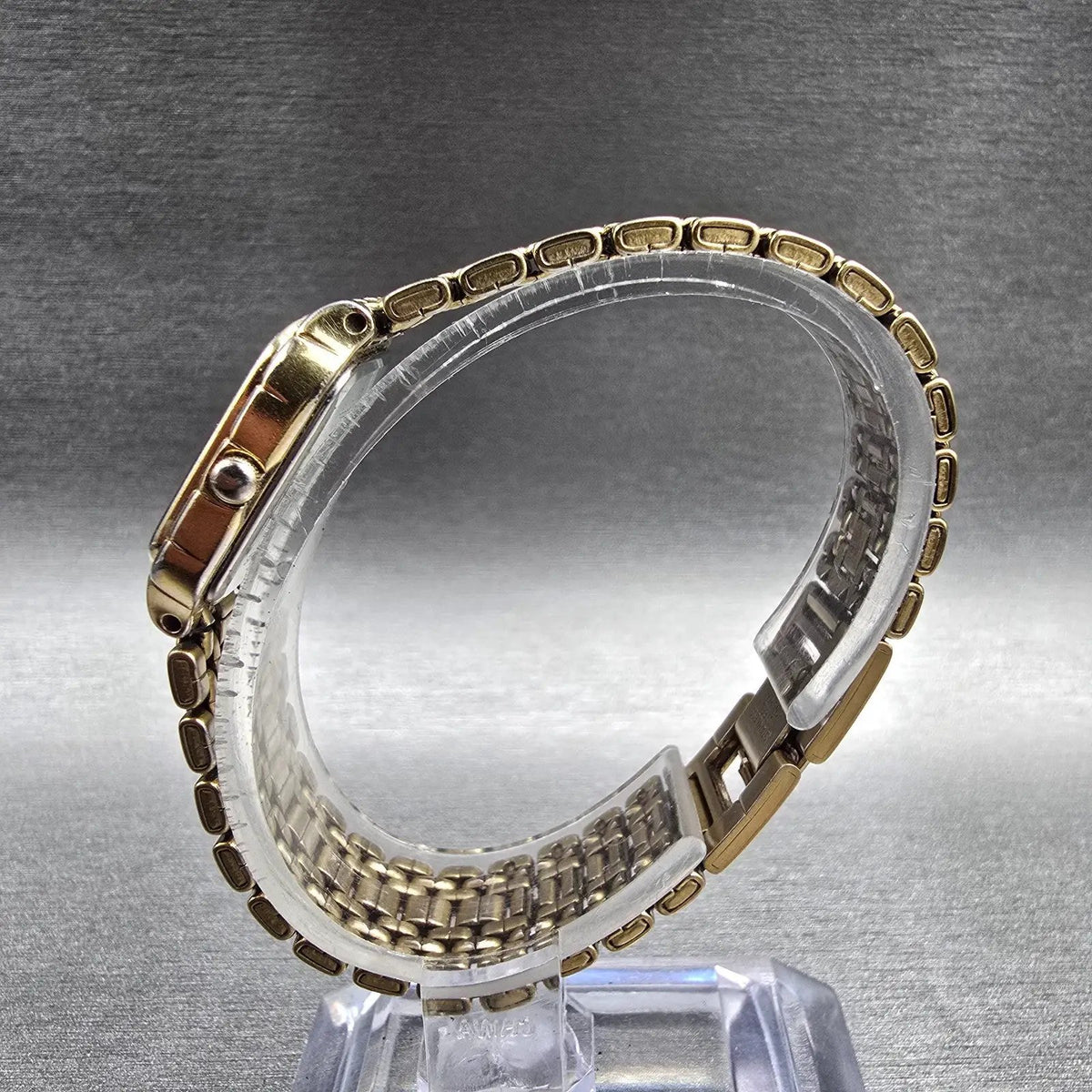 Bulova Tank Watch Women 19mm White Dial Gold Tone Rectangle 97L64 New Battery6