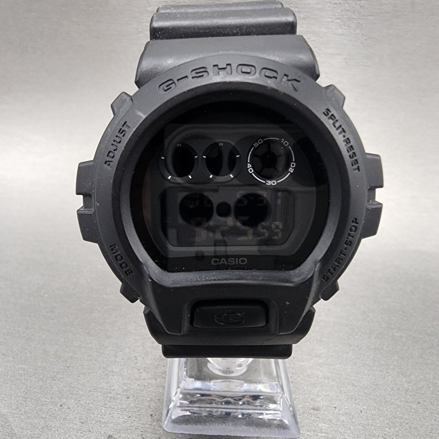 Casio GShock DW6900BB Watch Men 50mm Digital LCD Black Tone Alarm Chrono Works0
