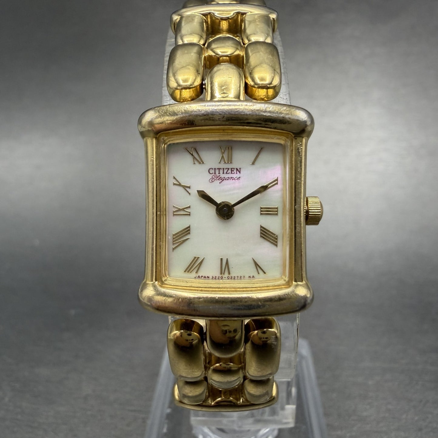 Citizen Elegance Tank Watch Women 18mm MOP Dial Gold Tone Rectangle new battery0