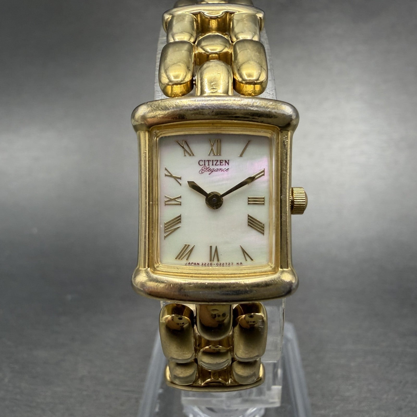 Citizen Elegance Tank Watch Women 18mm MOP Dial Gold Tone Rectangle new battery0