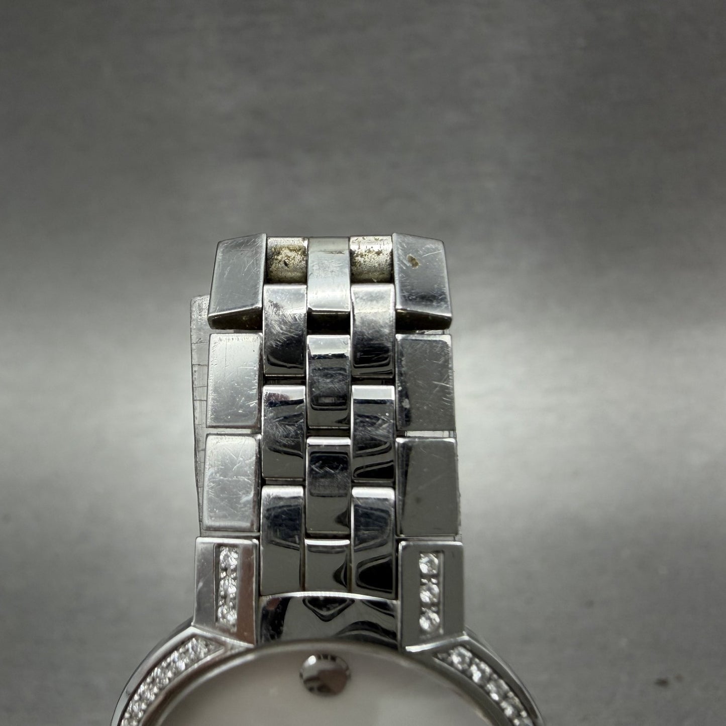 Movado Faceto Watch Women 25mm MOP Dial Steel Diamonds Round 0605146 New Battery4