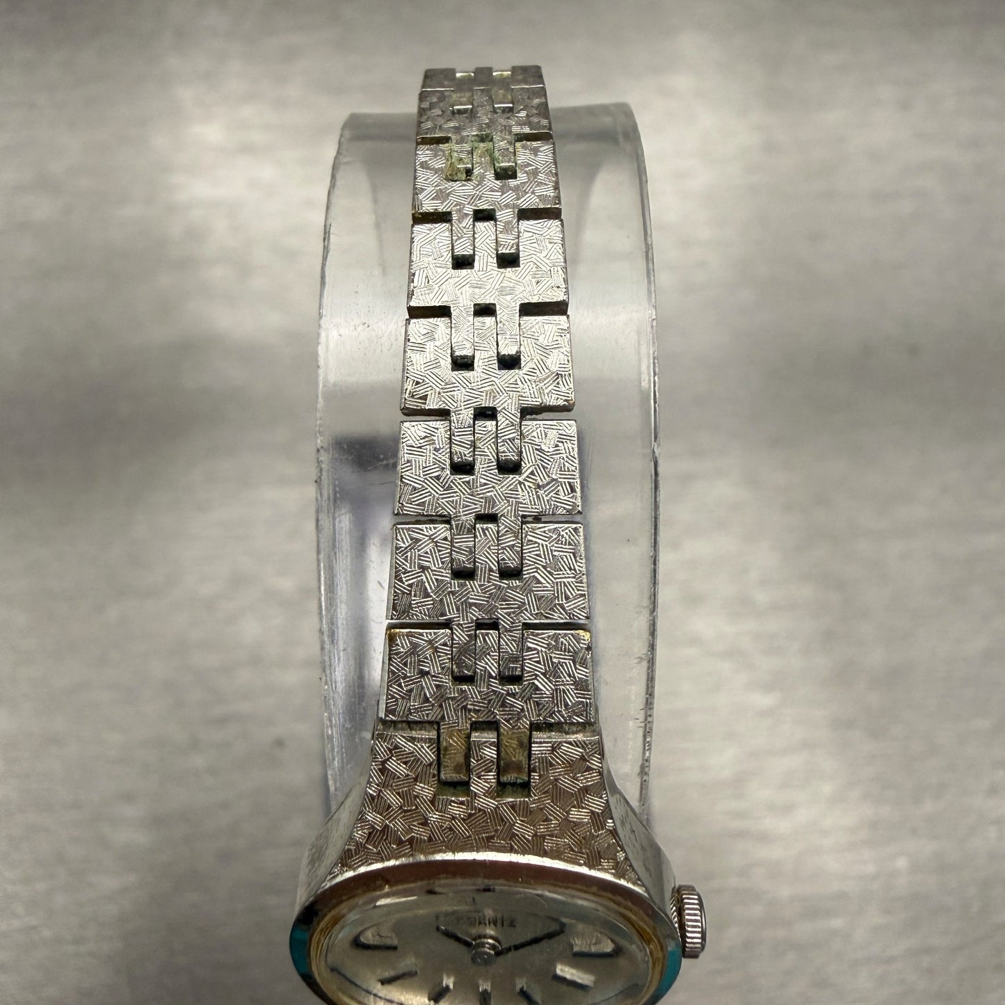 Seiko Watch Women 18mm Silver Dial Silver Tone Oval 2020-5759 New Battery4