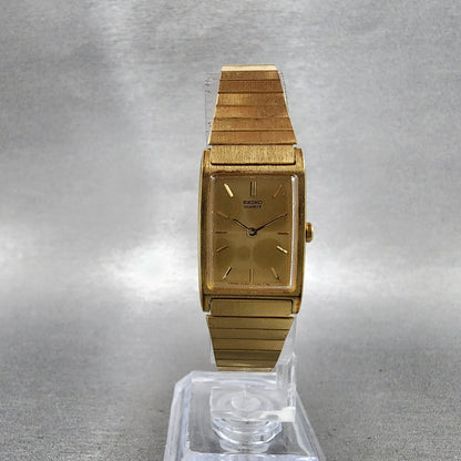 Seiko Tank Watch Women 17mm Champagne Dial Gold Tone Rectangle 2C205830 New Bat5