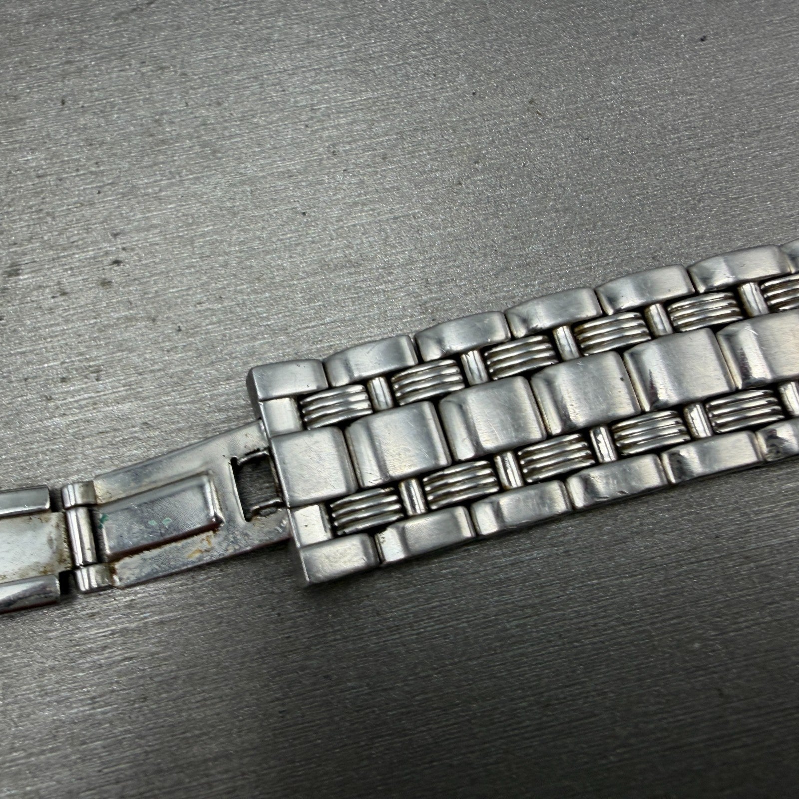 Seiko Watch Men 39mm Black Dial Silver Tone Daydate 24 Hour 5Y66-0AA0 NewBattery14