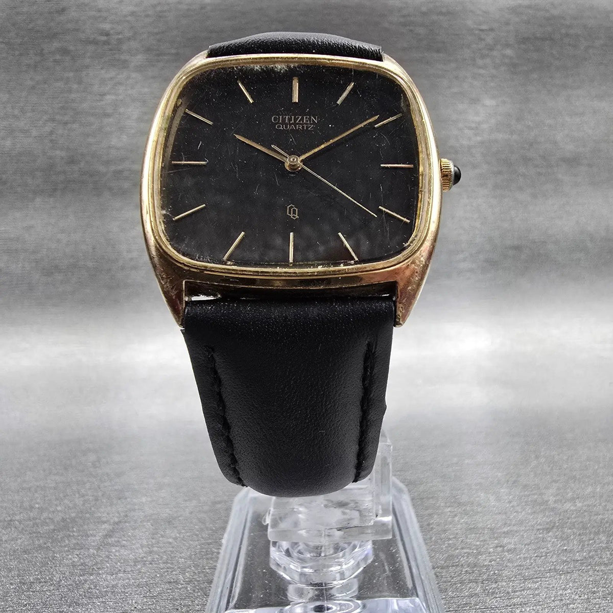 Citizen CQ Watch Men 32mm Black Dial Gold Tone Rectangle 4-795547 New Battery5