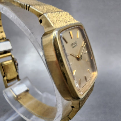 Seiko Tank Watch Women 18mm Gold Dial Gold Tone Rectangle 23205229 New Battery3