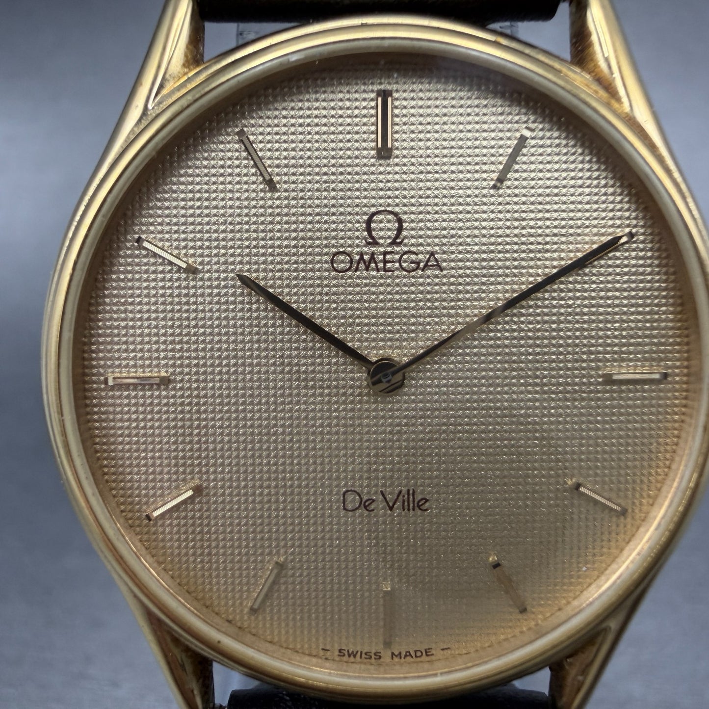 Omega De Ville Watch Men 32mm Gold Dial Gold Plated Round 191.0198 New Battery1