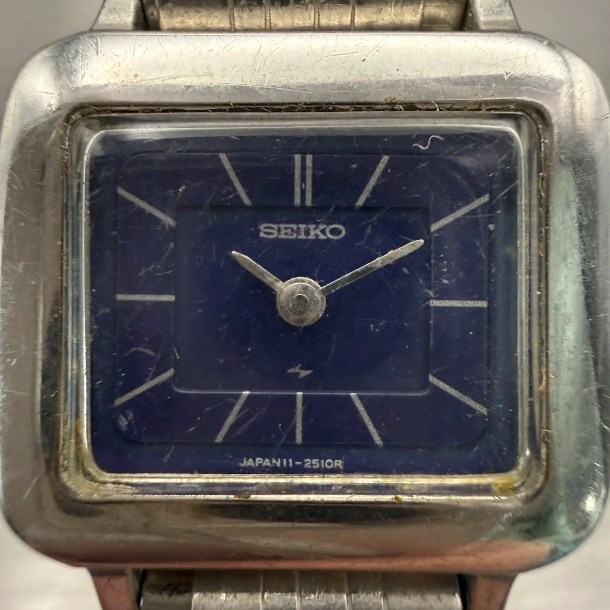 48306089